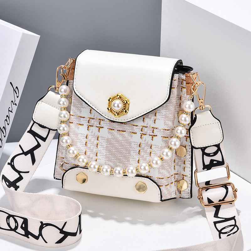 Pearl Chain Crossbody Bag – Cute Classic Shoulder Wallet - Muselune