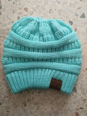 Manufacturer's new European and American popular knitted ponytail hats, women's fashion hats, wool hoods wholesale Muselune