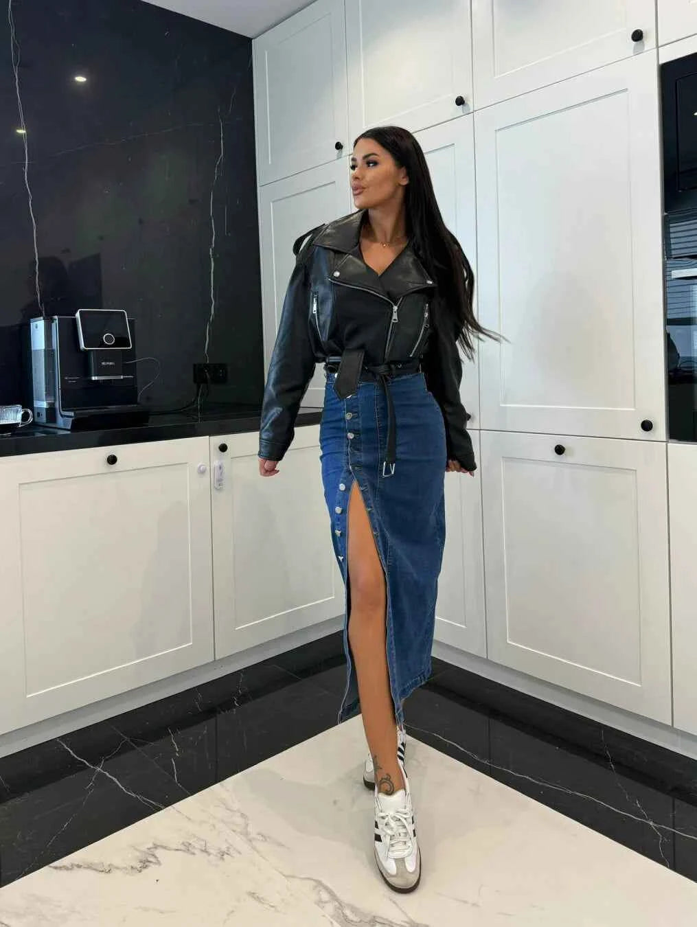 Vintage Split Denim Skirt – High-Waisted & Chic - Muselune