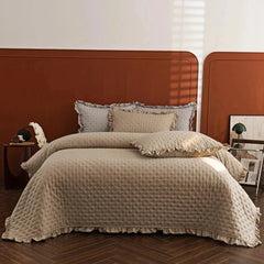 Cotton Pet-Friendly Bedspread with Ruffle Quilting for Cozy Comfort - Muselune