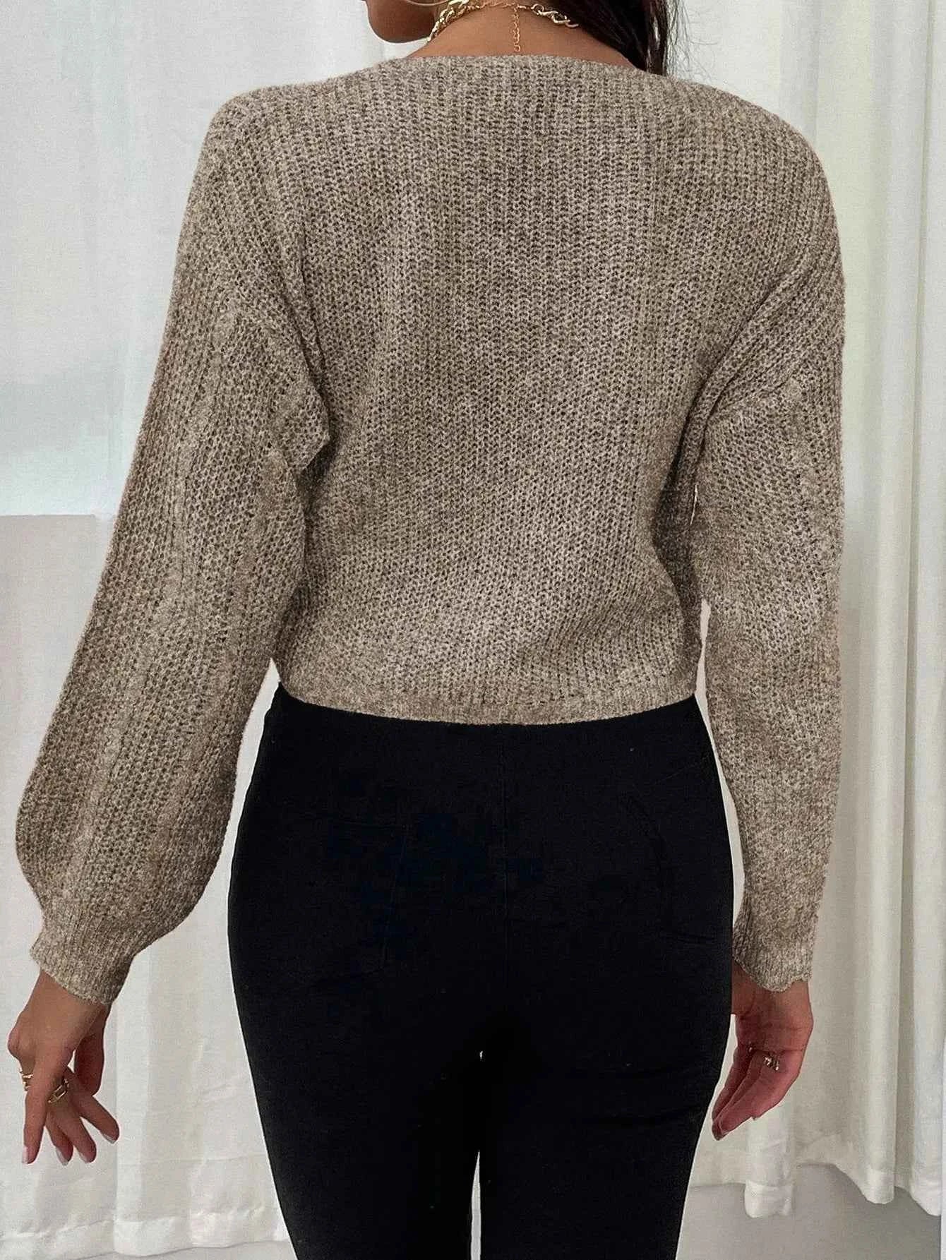 White Deep V-Neck Knit Crop Slim Top - Muselune