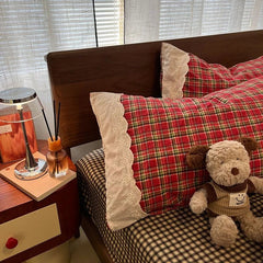 Vintage Retro Red Grid Bedding With Pillowcases - Muselune