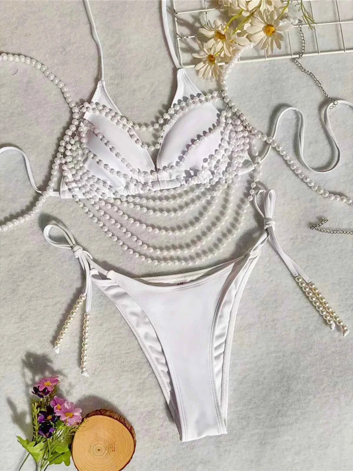 Pearl Chain Halter Bikini – 3-Piece High-Cut Swimsuit Set - Muselune