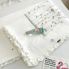 Embroidered Quilt - Comforter Blanket - Muselune