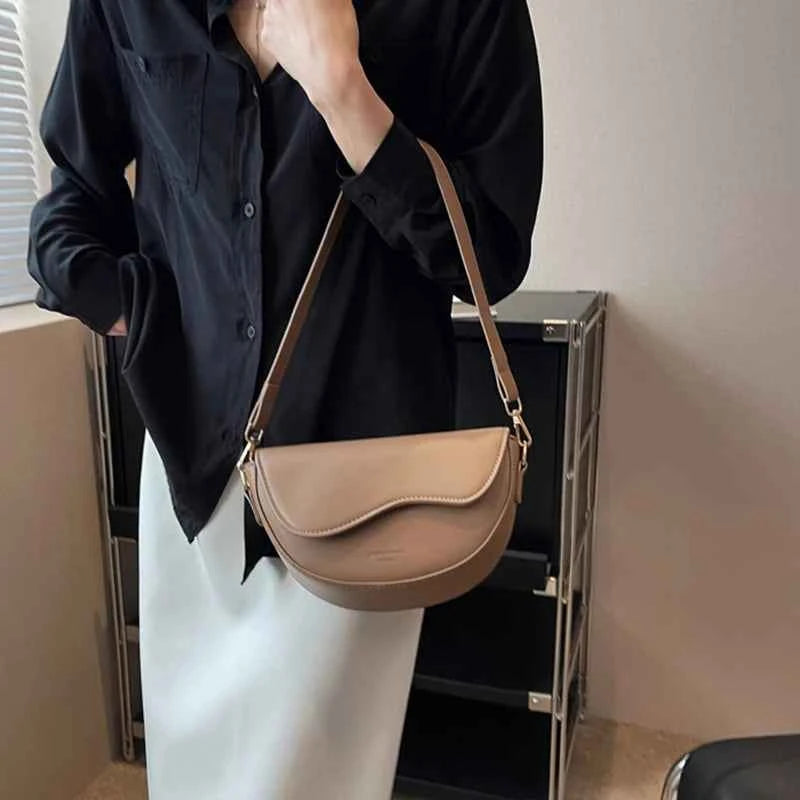 Vintage Solid Color Flap Small Saddle Shoulder Bag