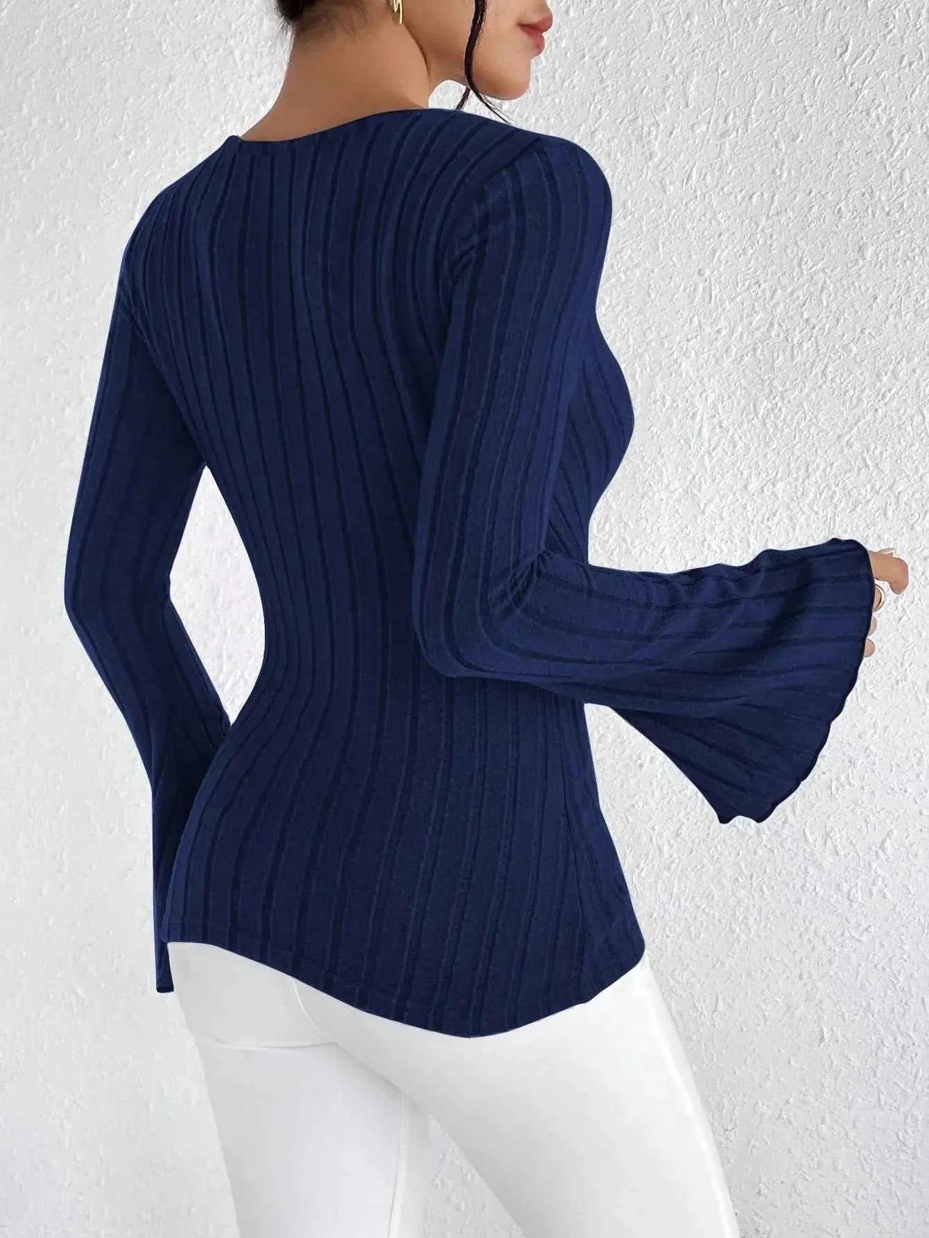Knit Long-sleeved Tops, V-neck Sexy Slim Striped Women's Tops - Muselune