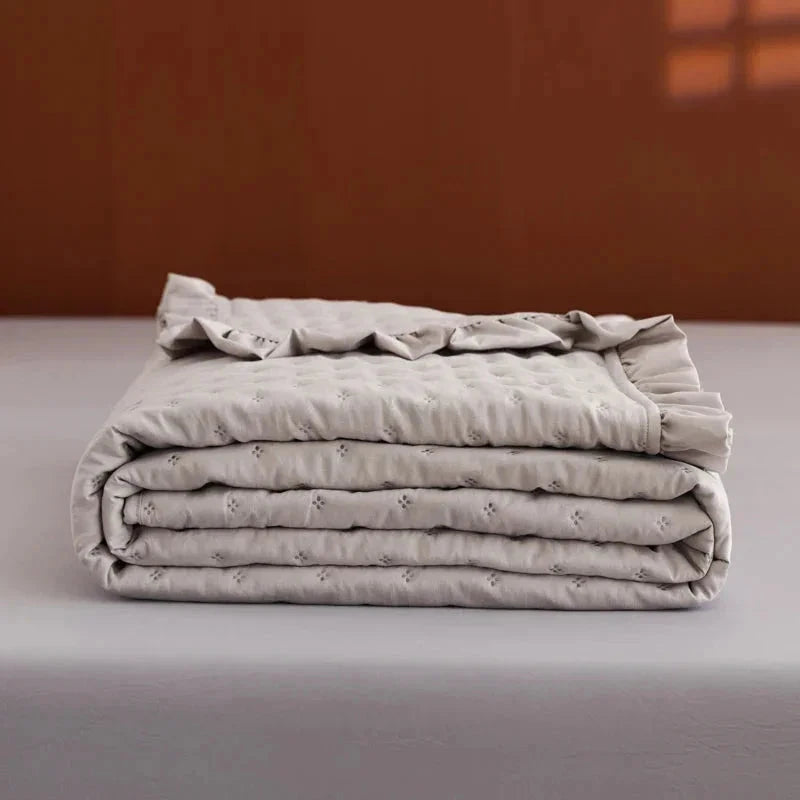 Cotton Pet-Friendly Bedspread with Ruffle Quilting for Cozy Comfort - Muselune