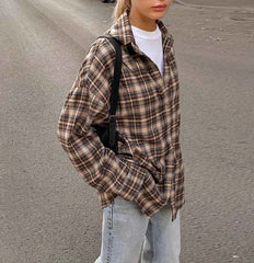 Vintage Plaid Shirt – Loose Fit & Long Sleeves