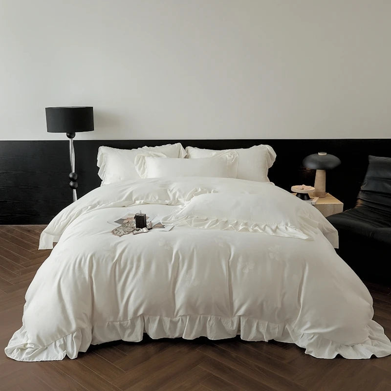 Black /White Butterfly knot jacquard Bedding Set - Muselune