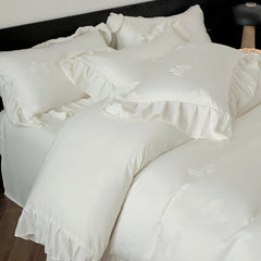 Black /White Butterfly knot jacquard Bedding Set - Muselune