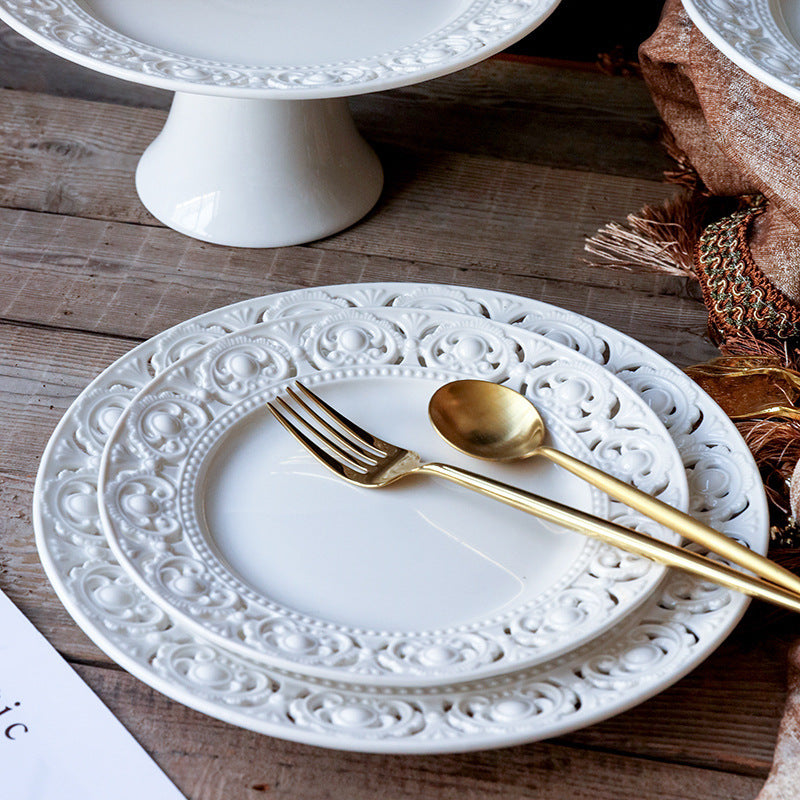 Hollow Relief Plate Afternoon Tea Tableware Dessert Plate Western Cuisine Plate Dim Sum Plate West Point Plate Muselune