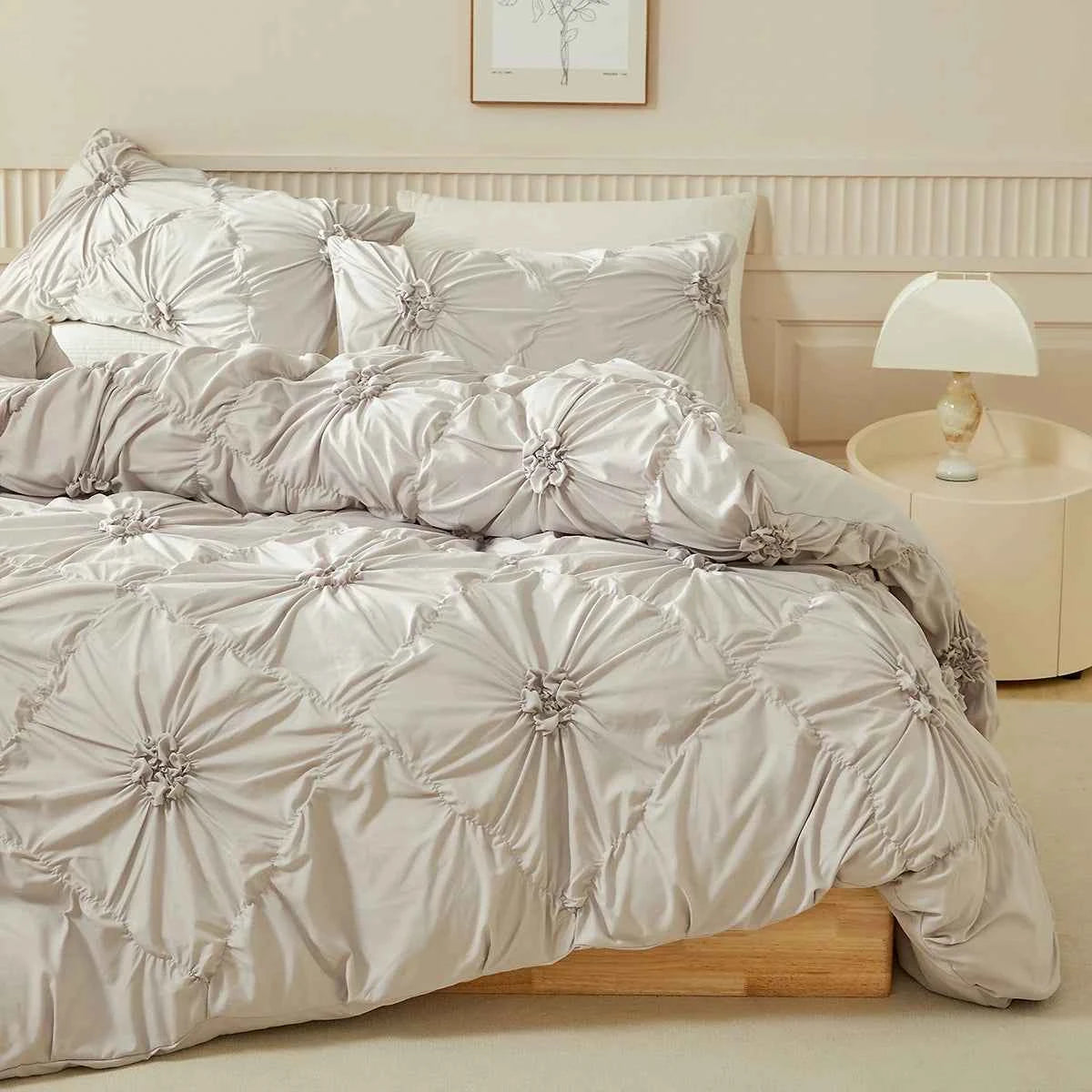Big Pinch Pleat Duvet Cover – Soft Microfiber 3pcs Bedding Set - Muselune