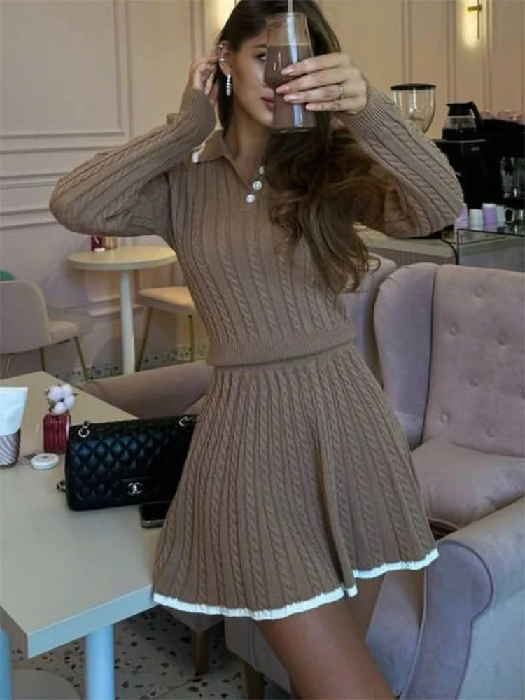Tossy Autumn Contrast Top and Skirt Set for Stylish Fall Fashion - Muselune