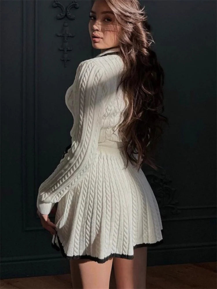 Tossy Autumn Contrast Top and Skirt Set for Stylish Fall Fashion - Muselune