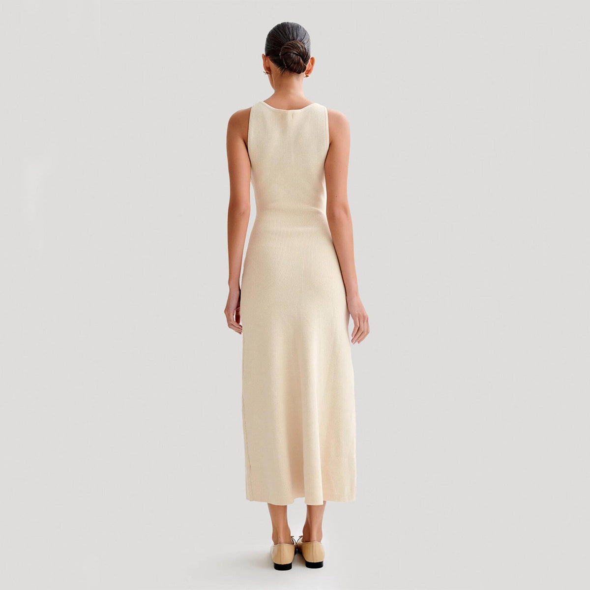 Elegant Knitted Sleeveless Slim Dress - Muselune